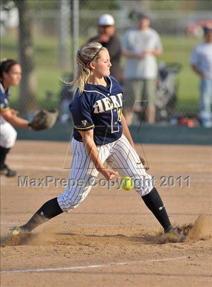 Thumbnail 3 in Johansen vs. Elk Grove (CIF SJS D1 Playoffs) photogallery.