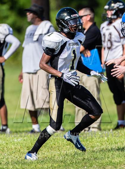 Thumbnail 1 in Mount Carmel Academy vs. Covenant Christian photogallery.