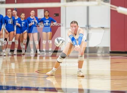Thumbnail 2 in University City vs. La Jolla Country Day (CIF SDS Division II Finals) photogallery.