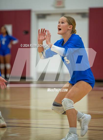 Thumbnail 1 in University City vs. La Jolla Country Day (CIF SDS Division II Finals) photogallery.
