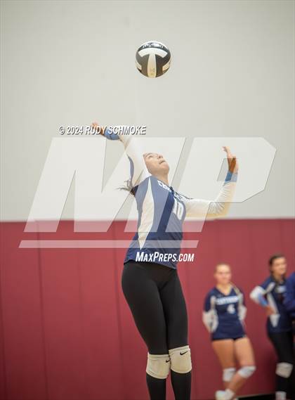 Thumbnail 2 in University City vs. La Jolla Country Day (CIF SDS Division II Finals) photogallery.