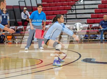 Thumbnail 1 in University City vs. La Jolla Country Day (CIF SDS Division II Finals) photogallery.