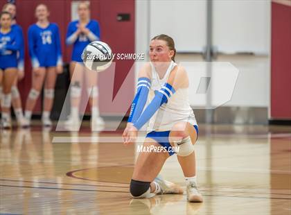 Thumbnail 1 in University City vs. La Jolla Country Day (CIF SDS Division II Finals) photogallery.