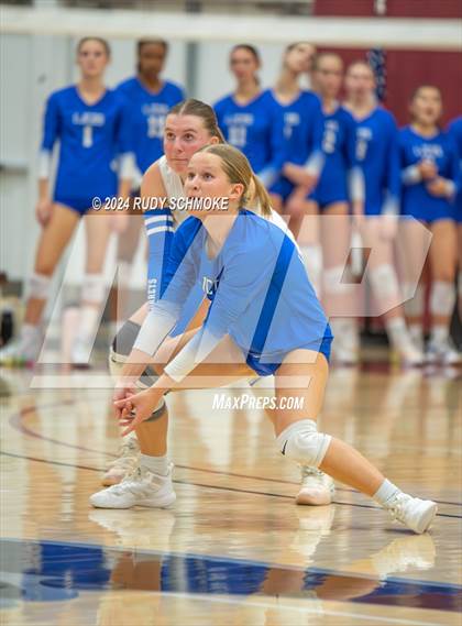 Thumbnail 3 in University City vs. La Jolla Country Day (CIF SDS Division II Finals) photogallery.