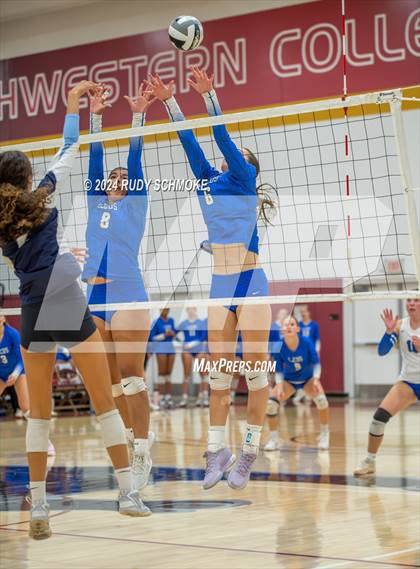 Thumbnail 1 in University City vs. La Jolla Country Day (CIF SDS Division II Finals) photogallery.