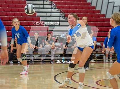 Thumbnail 2 in University City vs. La Jolla Country Day (CIF SDS Division II Finals) photogallery.