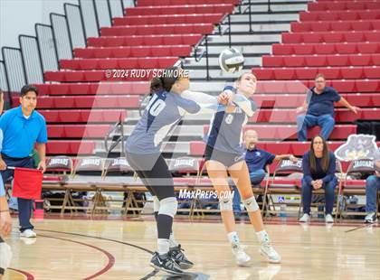 Thumbnail 1 in University City vs. La Jolla Country Day (CIF SDS Division II Finals) photogallery.