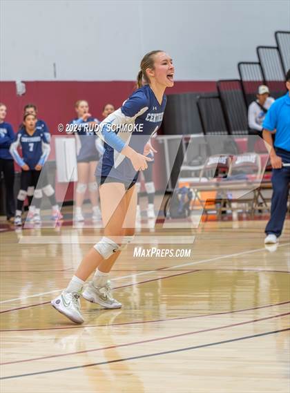 Thumbnail 3 in University City vs. La Jolla Country Day (CIF SDS Division II Finals) photogallery.