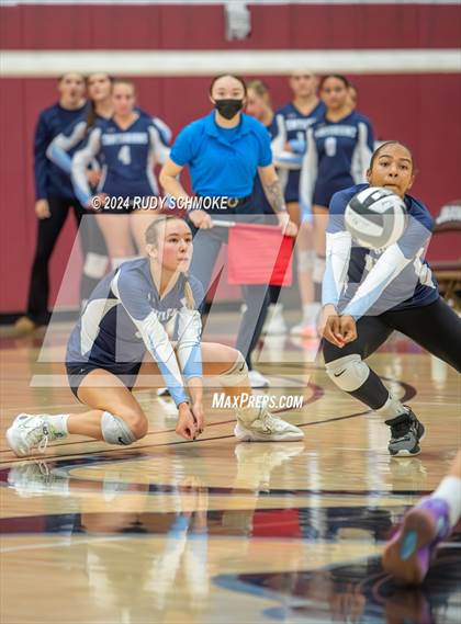 Thumbnail 1 in University City vs. La Jolla Country Day (CIF SDS Division II Finals) photogallery.