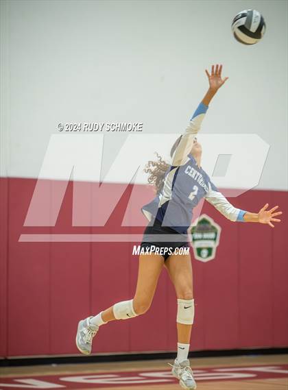 Thumbnail 3 in University City vs. La Jolla Country Day (CIF SDS Division II Finals) photogallery.