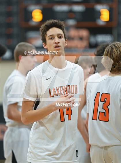 Thumbnail 1 in Mullen vs Lakewood photogallery.