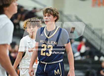Thumbnail 1 in Mullen vs Lakewood photogallery.