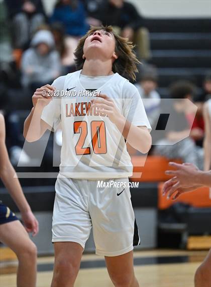 Thumbnail 1 in Mullen vs Lakewood photogallery.