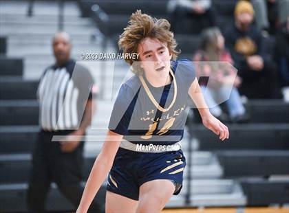 Thumbnail 2 in Mullen vs Lakewood photogallery.