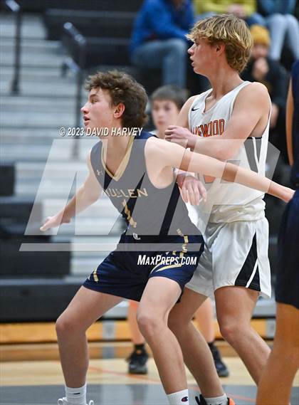 Thumbnail 1 in Mullen vs Lakewood photogallery.