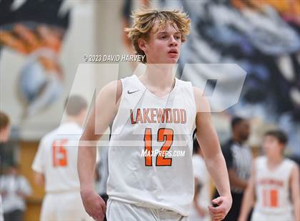 Thumbnail 1 in Mullen vs Lakewood photogallery.