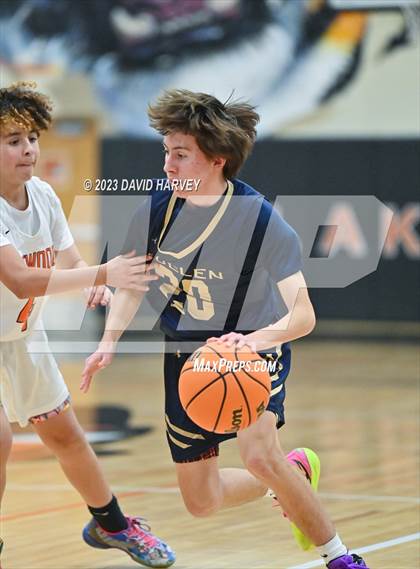 Thumbnail 2 in Mullen vs Lakewood photogallery.