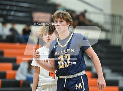 Thumbnail 3 in Mullen vs Lakewood photogallery.