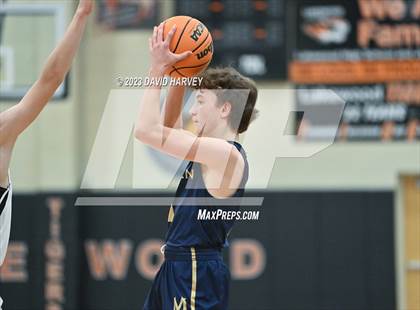 Thumbnail 1 in Mullen vs Lakewood photogallery.