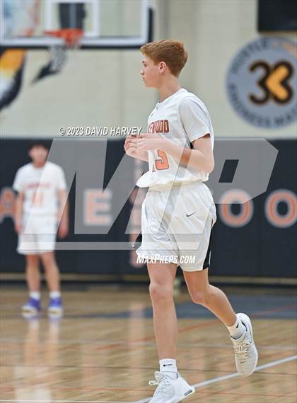 Thumbnail 2 in Mullen vs Lakewood photogallery.
