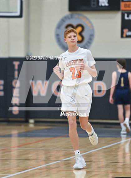 Thumbnail 1 in Mullen vs Lakewood photogallery.
