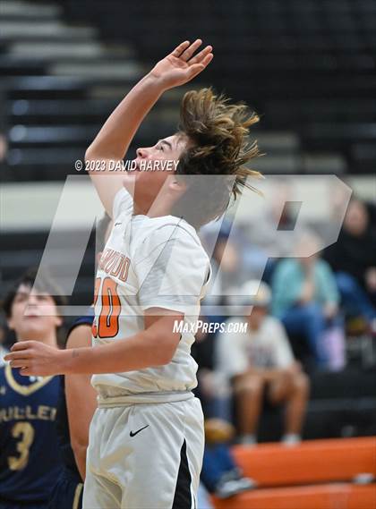 Thumbnail 1 in Mullen vs Lakewood photogallery.