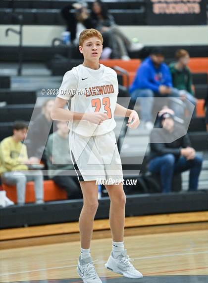 Thumbnail 2 in Mullen vs Lakewood photogallery.