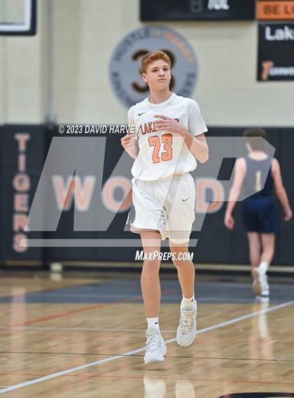 Thumbnail 1 in Mullen vs Lakewood photogallery.