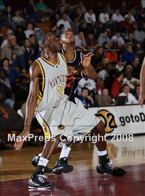 Thumbnail 1 in Chester vs Montverde Academy (Spalding Hoophall Classic) photogallery.