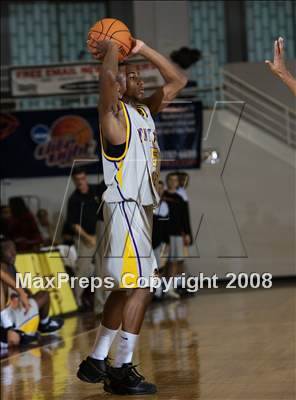 Thumbnail 1 in Chester vs Montverde Academy (Spalding Hoophall Classic) photogallery.