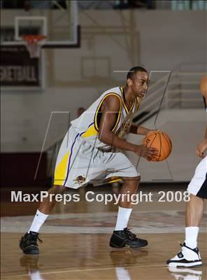 Thumbnail 2 in Chester vs Montverde Academy (Spalding Hoophall Classic) photogallery.