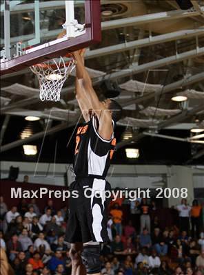 Thumbnail 1 in Chester vs Montverde Academy (Spalding Hoophall Classic) photogallery.