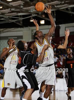 Thumbnail 3 in Chester vs Montverde Academy (Spalding Hoophall Classic) photogallery.