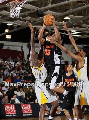 Thumbnail 3 in Chester vs Montverde Academy (Spalding Hoophall Classic) photogallery.