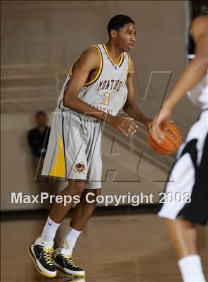 Thumbnail 3 in Chester vs Montverde Academy (Spalding Hoophall Classic) photogallery.