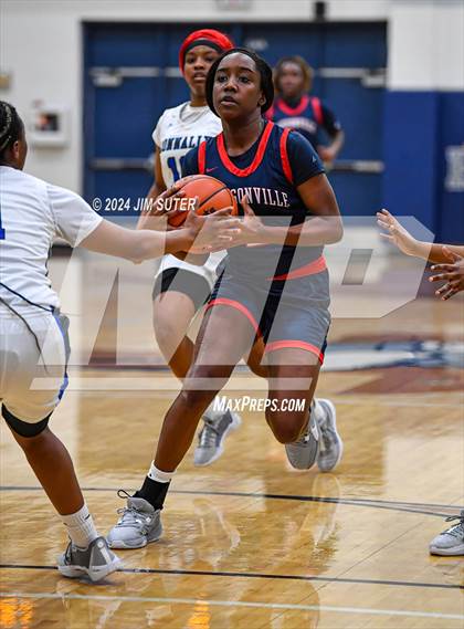 Thumbnail 3 in Madisonville vs Connally (UIL 4A Reg III Semifinal) photogallery.