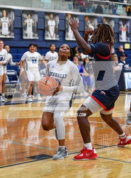 Thumbnail 2 in Madisonville vs Connally (UIL 4A Reg III Semifinal) photogallery.