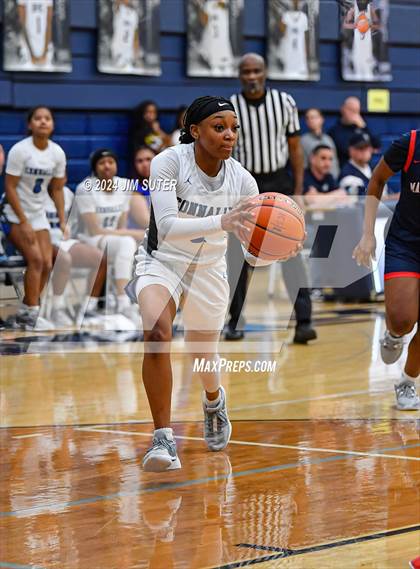 Thumbnail 1 in Madisonville vs Connally (UIL 4A Reg III Semifinal) photogallery.