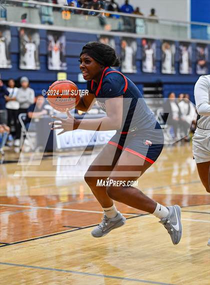 Thumbnail 3 in Madisonville vs Connally (UIL 4A Reg III Semifinal) photogallery.