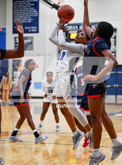 Thumbnail 1 in Madisonville vs Connally (UIL 4A Reg III Semifinal) photogallery.
