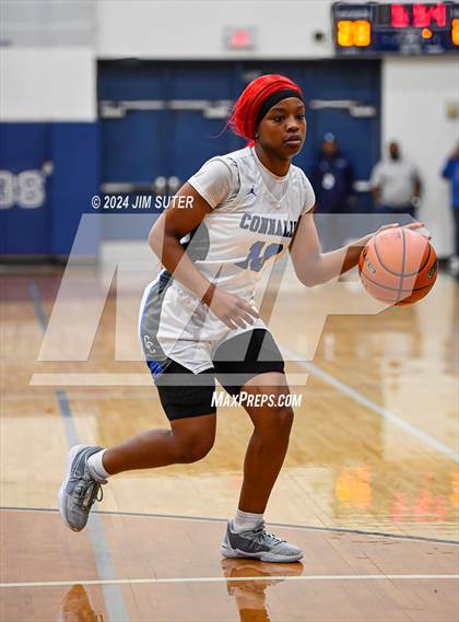 Thumbnail 2 in Madisonville vs Connally (UIL 4A Reg III Semifinal) photogallery.