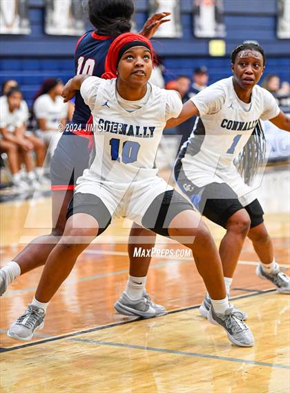 Thumbnail 1 in Madisonville vs Connally (UIL 4A Reg III Semifinal) photogallery.