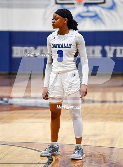 Thumbnail 2 in Madisonville vs Connally (UIL 4A Reg III Semifinal) photogallery.