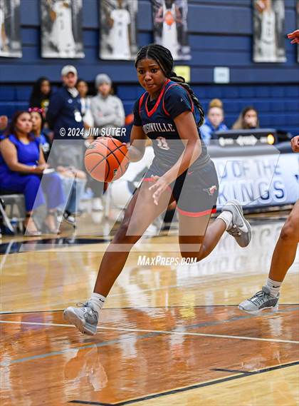 Thumbnail 2 in Madisonville vs Connally (UIL 4A Reg III Semifinal) photogallery.