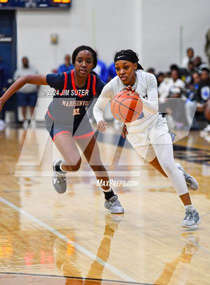 Thumbnail 2 in Madisonville vs Connally (UIL 4A Reg III Semifinal) photogallery.