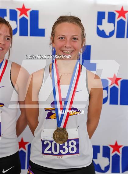 Thumbnail 1 in UIL Cross Country 4A Finals (3200) photogallery.