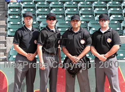 Thumbnail 2 in West Adams Prep vs. Maywood Academy (CIF LACS D3 Final) photogallery.