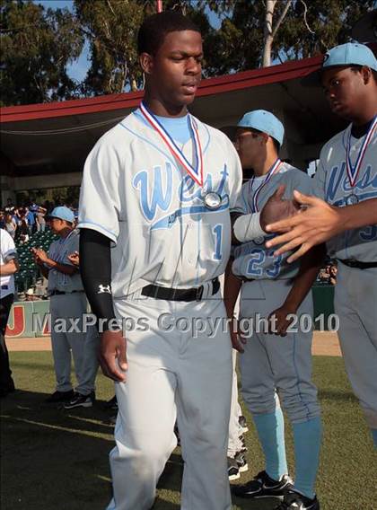 Thumbnail 1 in West Adams Prep vs. Maywood Academy (CIF LACS D3 Final) photogallery.