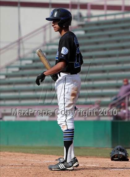 Thumbnail 3 in West Adams Prep vs. Maywood Academy (CIF LACS D3 Final) photogallery.