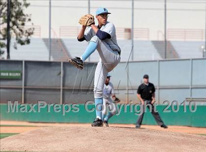 Thumbnail 2 in West Adams Prep vs. Maywood Academy (CIF LACS D3 Final) photogallery.